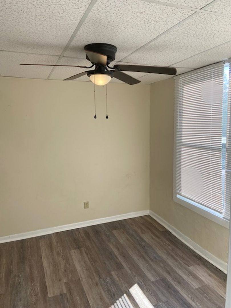 Apartment for rent at 111 S Newport Ave #18, Tampa, FL 33606