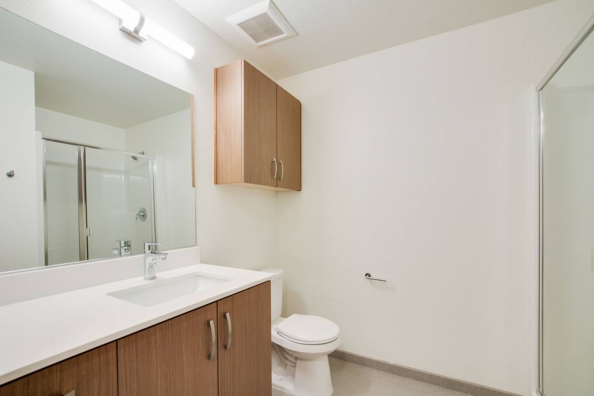 Apartment for rent at 5959 S Virginia Ave, Portland, OR 97239