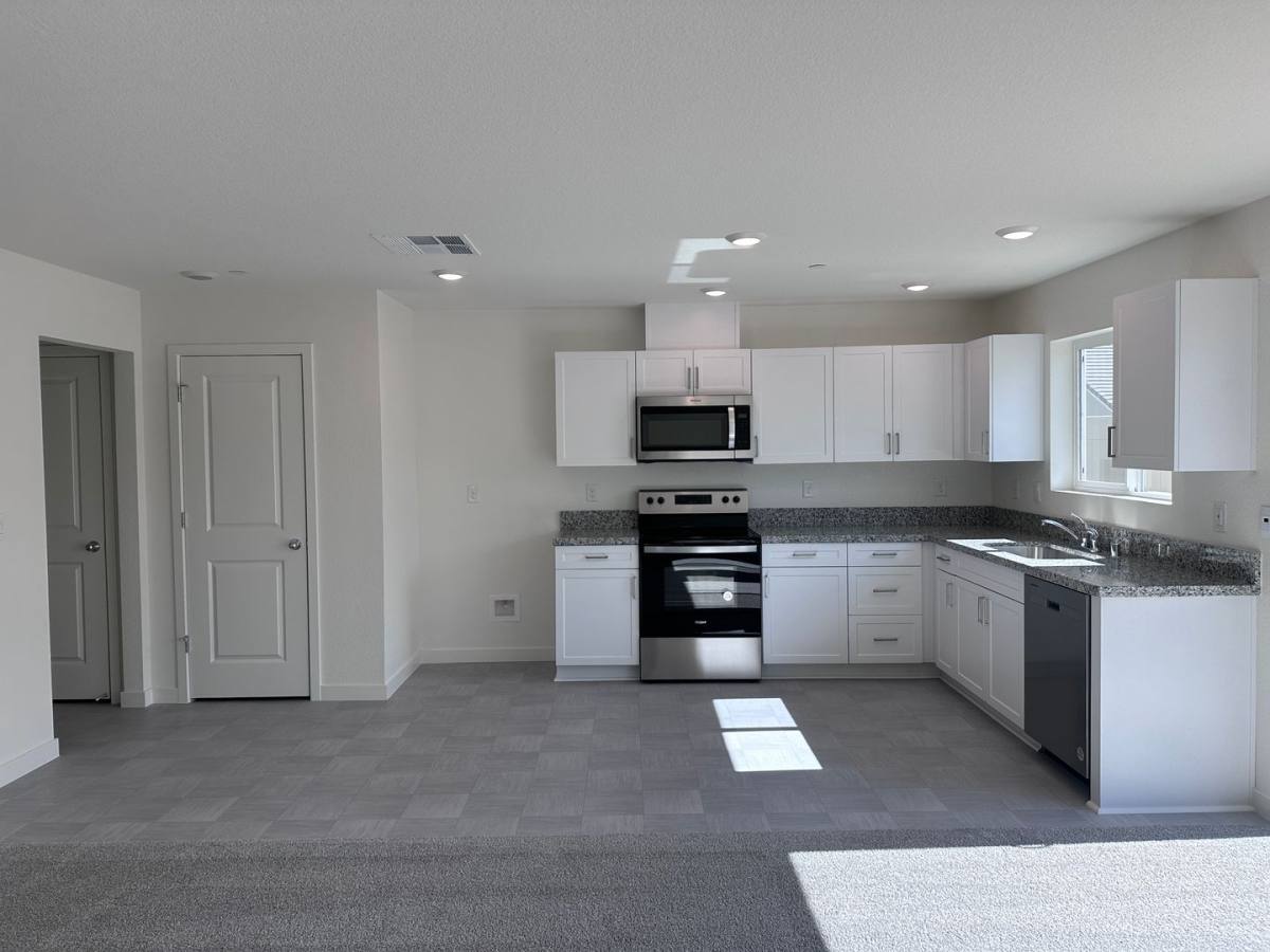 House for rent at 7760 Forestdale Way, Elk Grove, CA 95758