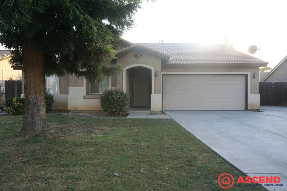 House for rent at 4216 Almond Grove Lane, Bakersfield, CA 93312