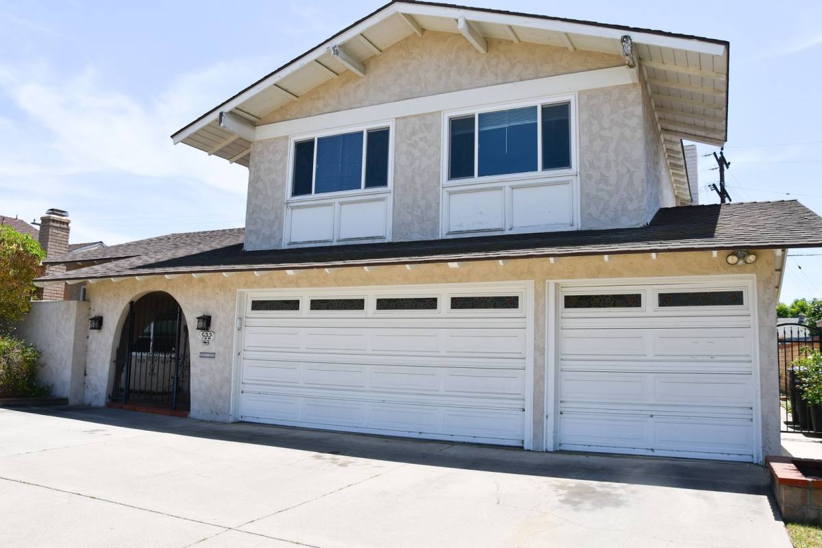 House for rent at 522 E Collins, Orange, CA 92867