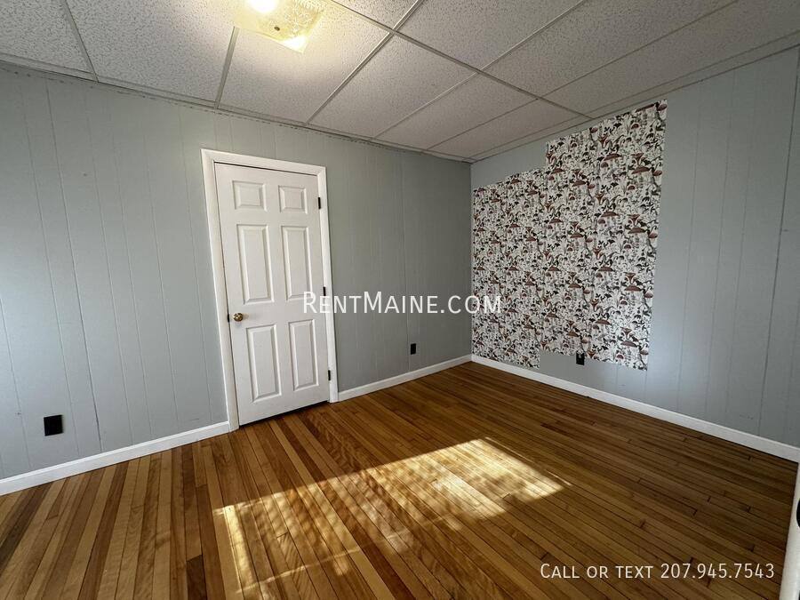 Apartment for rent at 17 Edwards St #1, Waterville, ME 04901