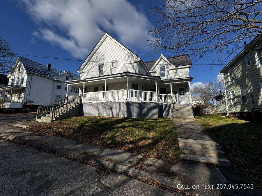 Apartment for rent at 17 Edwards St #1, Waterville, ME 04901