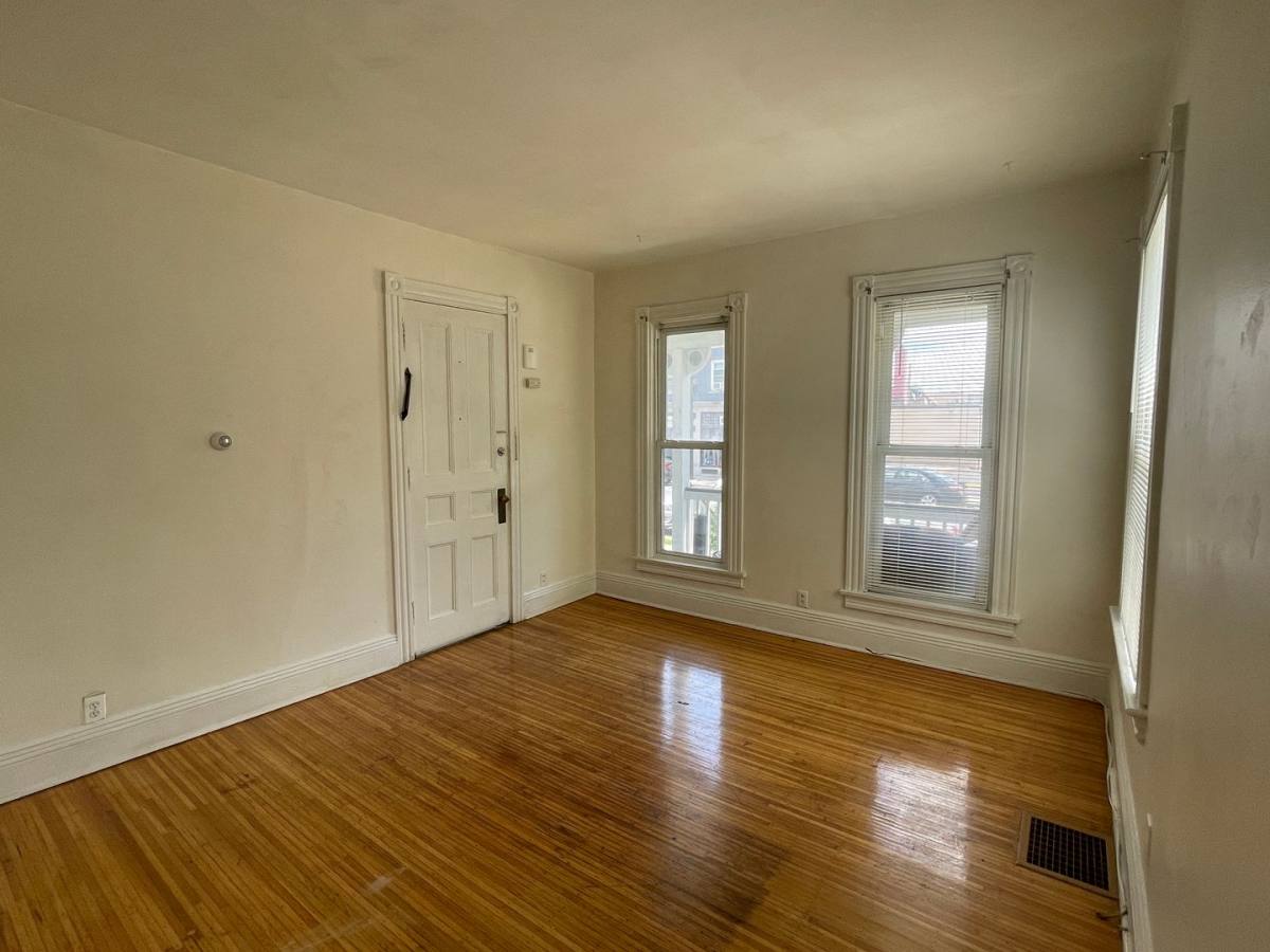 Apartment for rent at 385 Meigs St, Rochester, NY 14607
