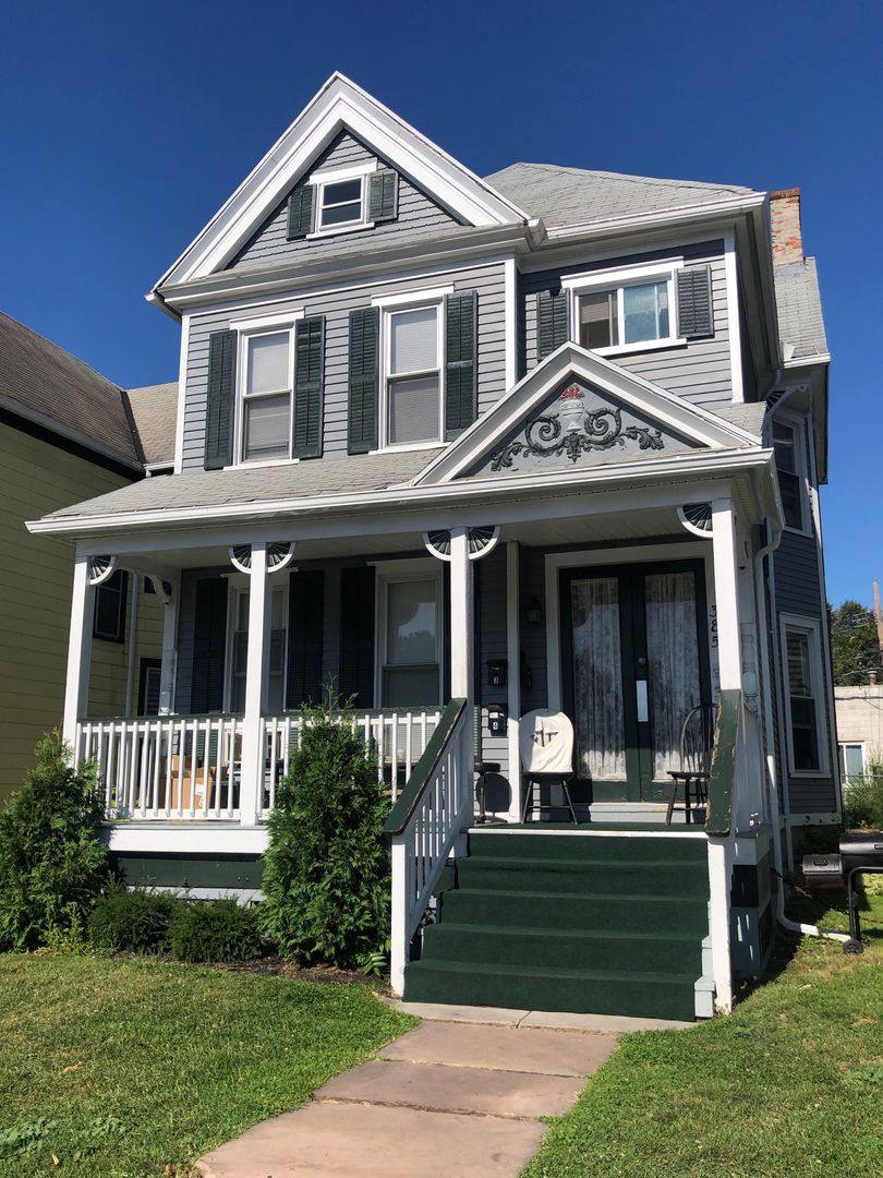 Apartment for rent at 385 Meigs St, Rochester, NY 14607