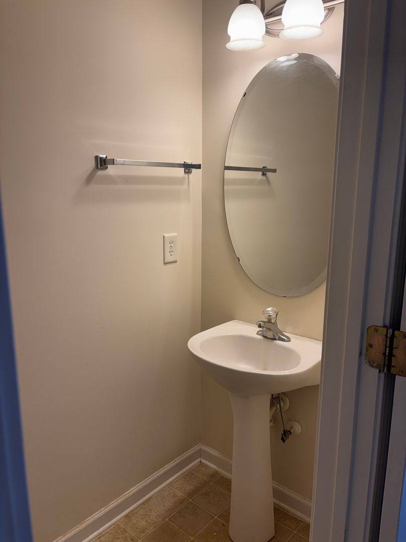 Townhouse for rent at 8708 Twined Creek Lane, Charlotte, NC 28227