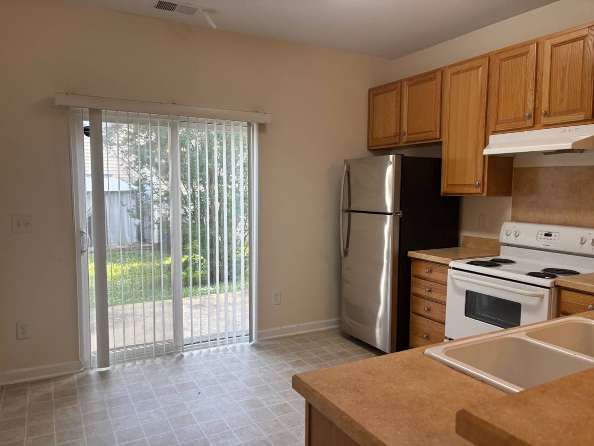 Townhouse for rent at 8708 Twined Creek Lane, Charlotte, NC 28227