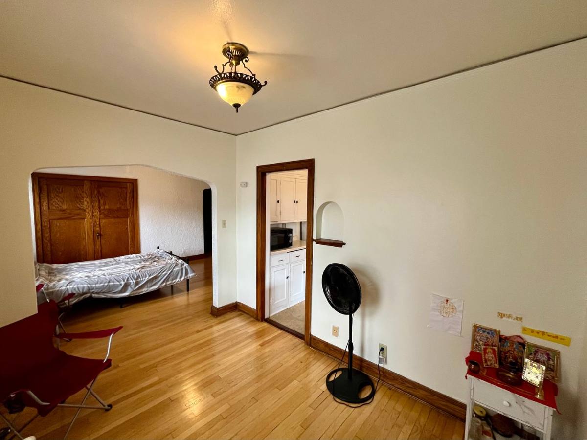 Apartment for rent at 4422 N Oakland Ave, Milwaukee, WI 53211