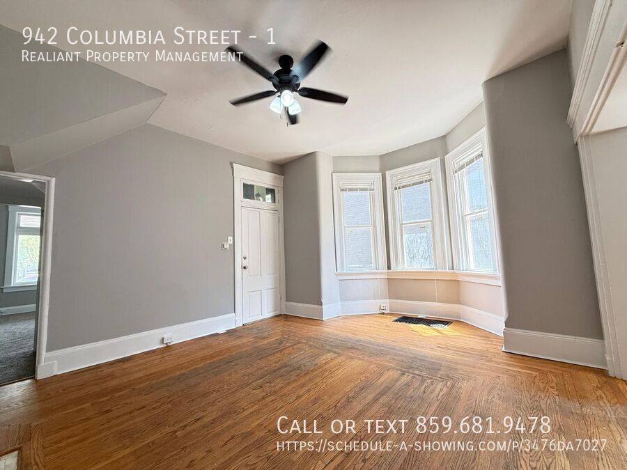 Apartment for rent at 942 Columbia St #1, Newport, KY 41071