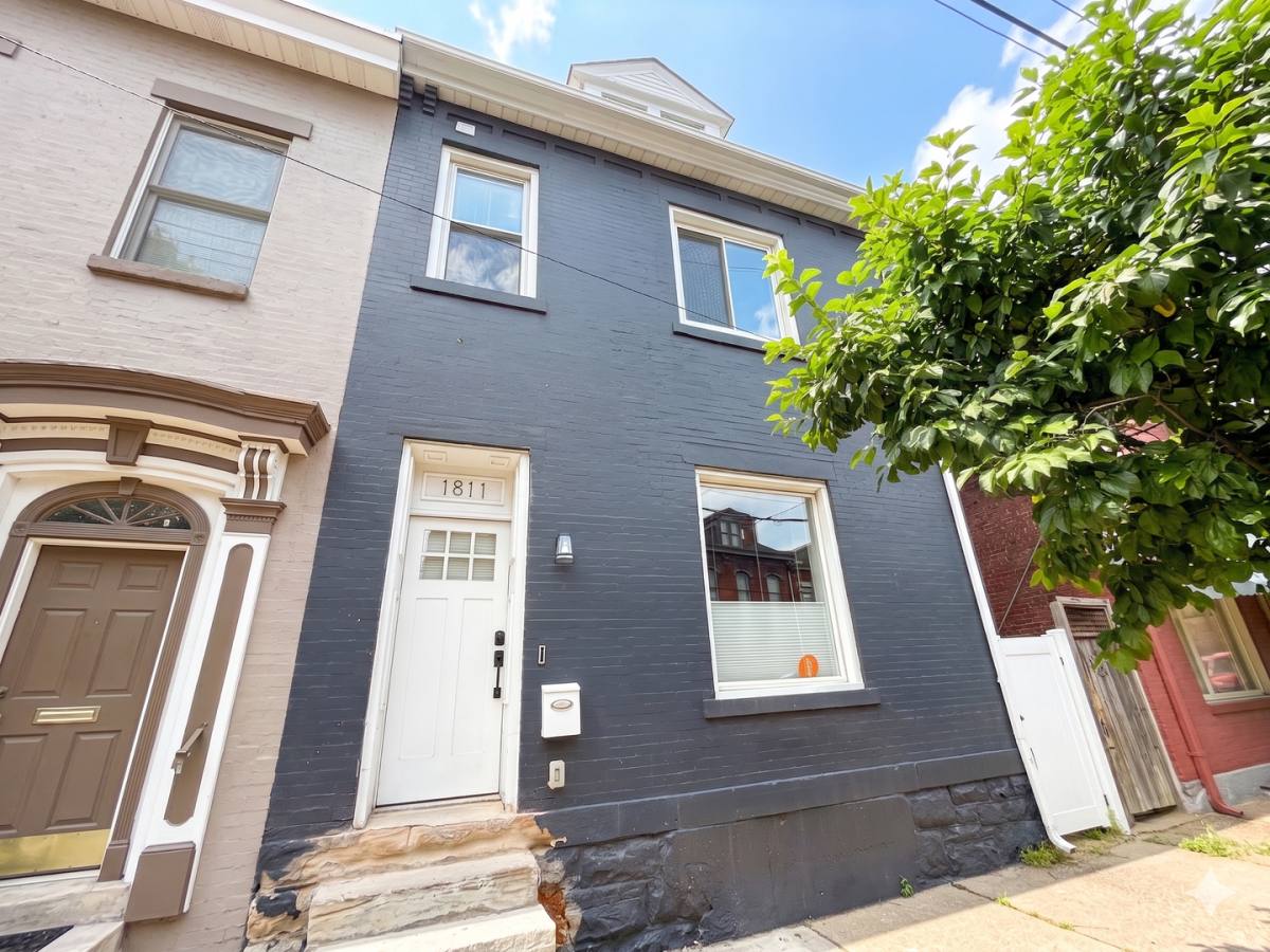 House for rent at 1811 Sidney St, Pittsburgh, PA 15203