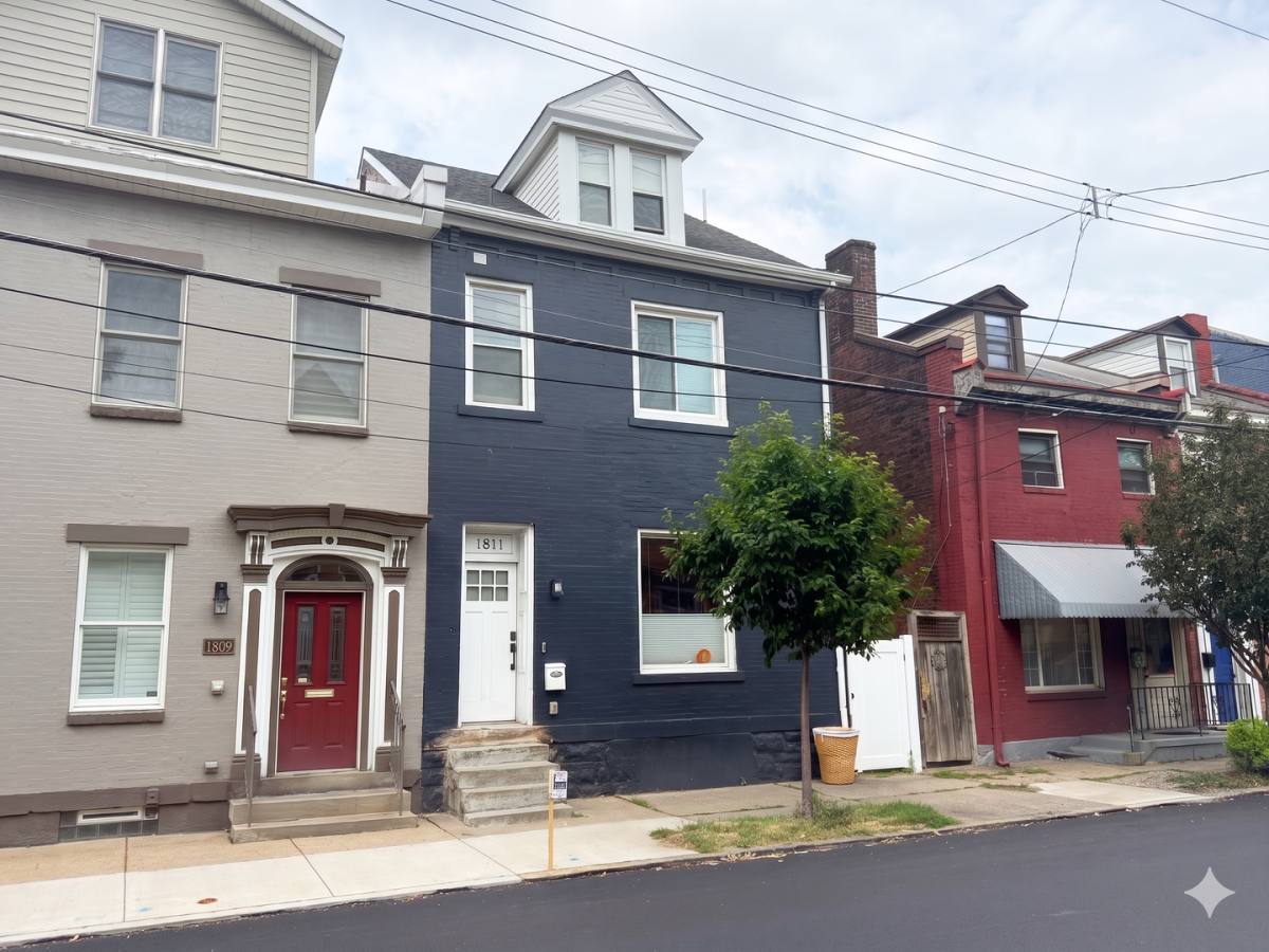House for rent at 1811 Sidney St, Pittsburgh, PA 15203