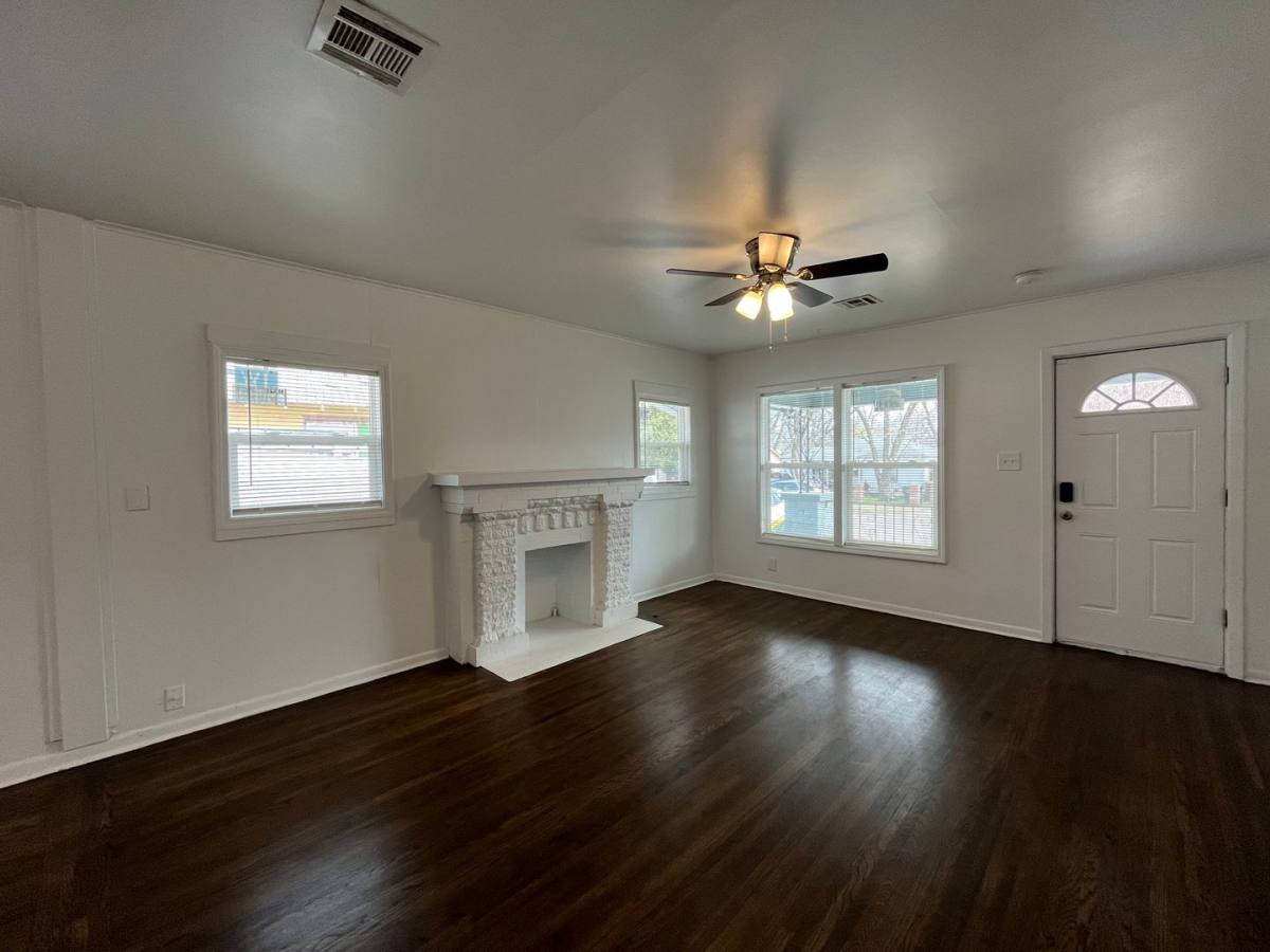 House for rent at 720 N Columbia Ave, Tulsa, OK 74110