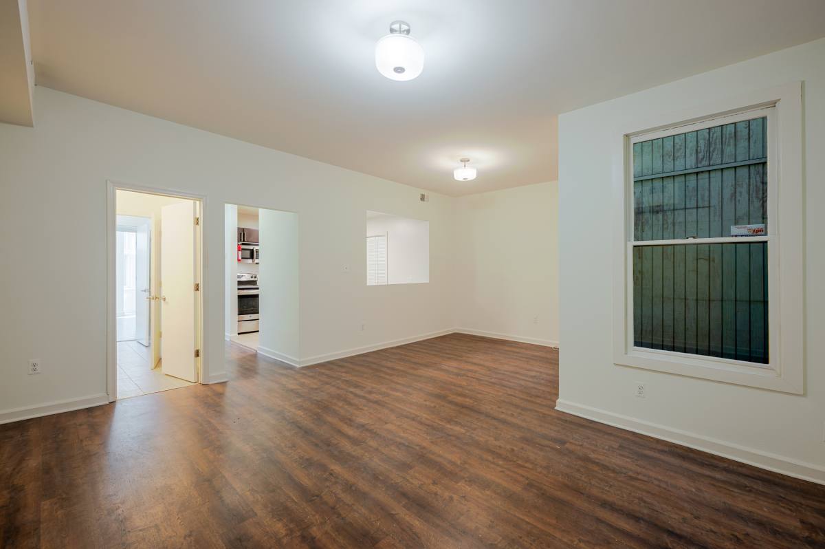 Apartment for rent at 650 D St SE #2, Washington, DC 20003