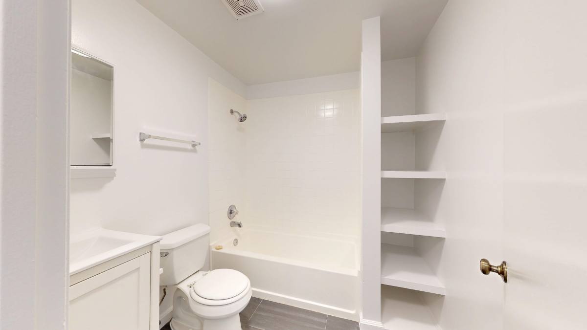Apartment for rent at 980 Bush St #100, San Francisco, CA 94109