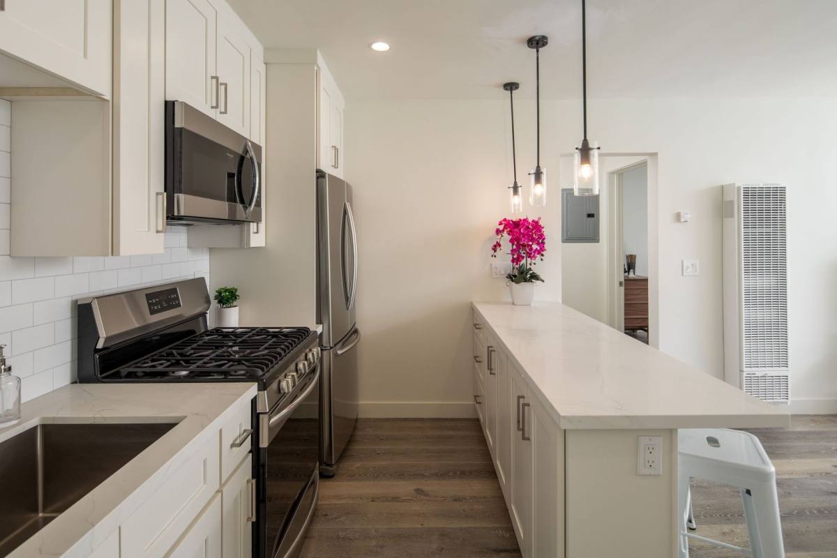 Apartment for rent at 207, 209 & 211 Sierra St, El Segundo, CA 90245