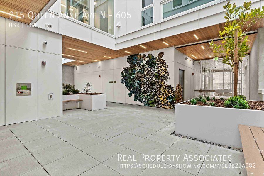 Apartment for rent at 215 Queen Anne Ave N #605, Seattle, WA 98109