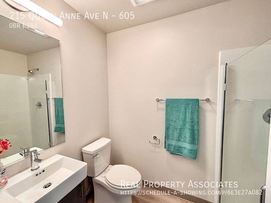 Apartment for rent at 215 Queen Anne Ave N #605, Seattle, WA 98109