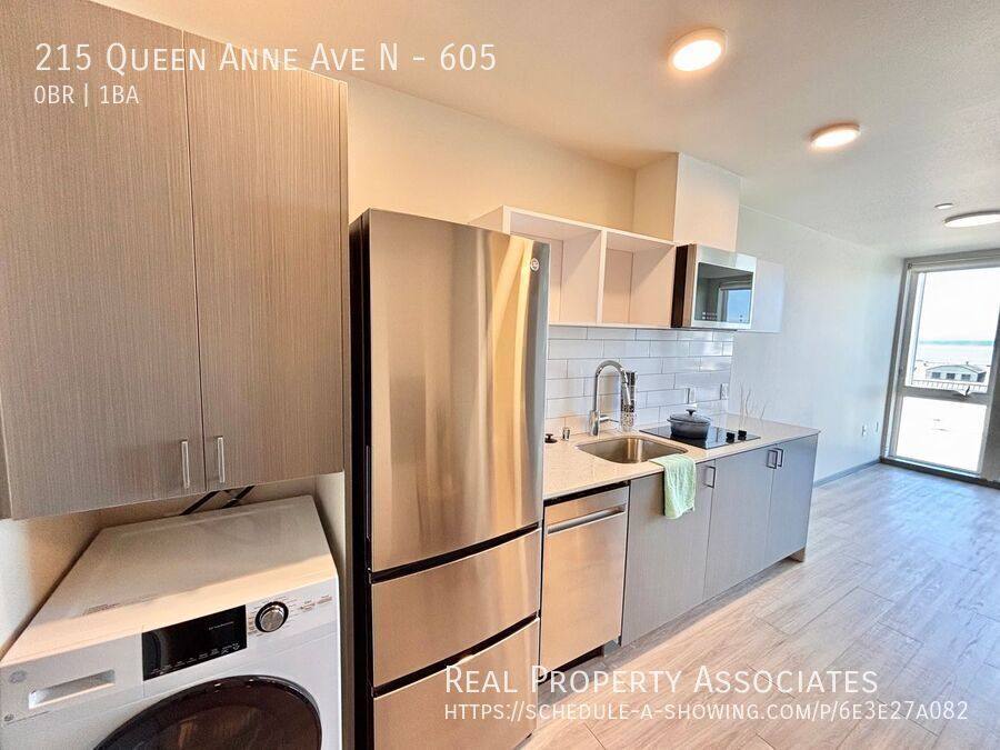 Apartment for rent at 215 Queen Anne Ave N #605, Seattle, WA 98109