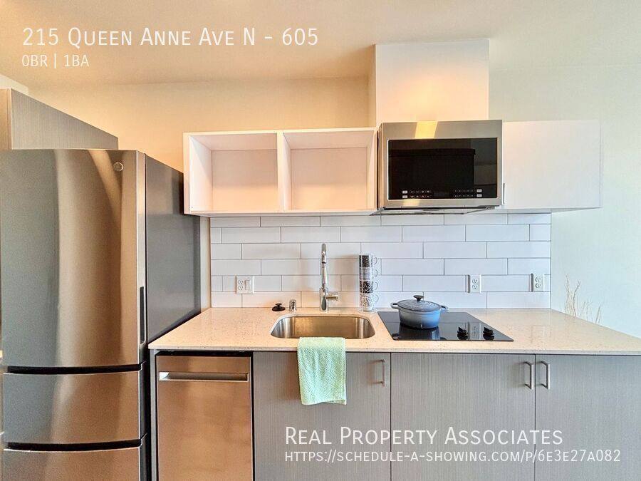 Apartment for rent at 215 Queen Anne Ave N #605, Seattle, WA 98109