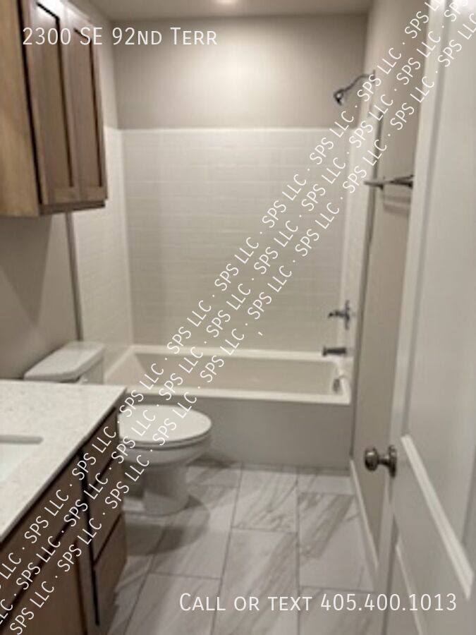 House for rent at 2300 SE 92nd Terrace, Oklahoma City, OK 73160
