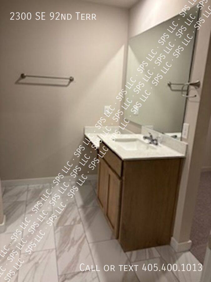 House for rent at 2300 SE 92nd Terrace, Oklahoma City, OK 73160