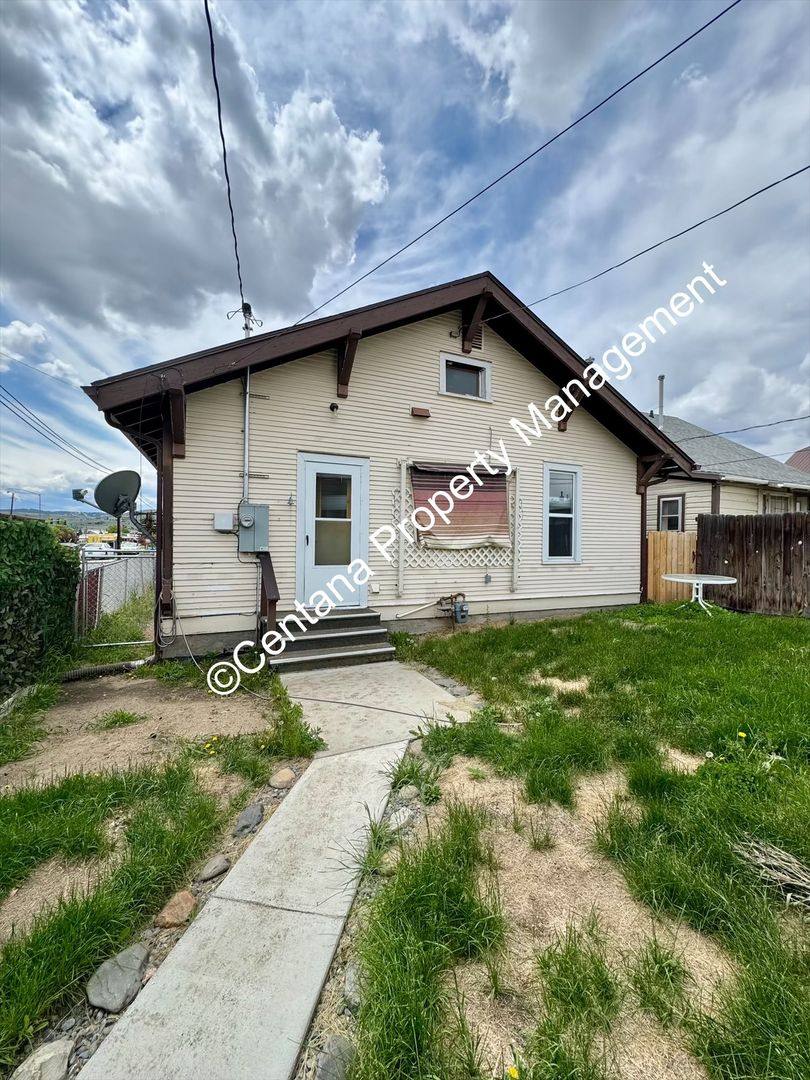 House for rent at 1130 Missouri Ave, Butte, MT 59701