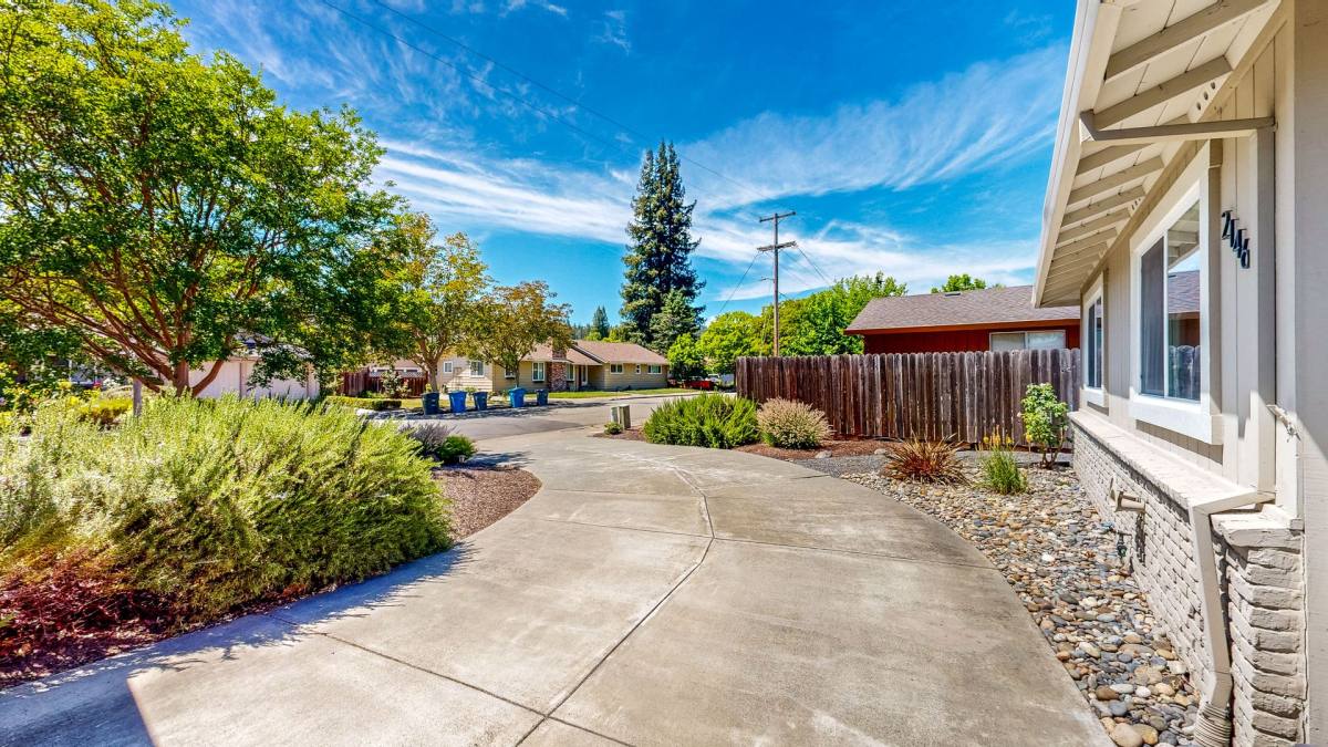 House for rent at 2146 Rivera Dr, Santa Rosa, CA 95409