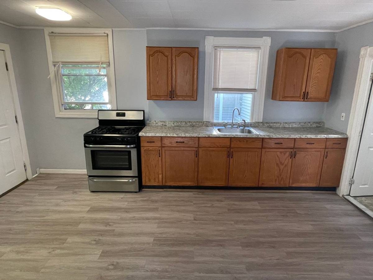 Apartment for rent at 664 State St, Albany, NY 12203