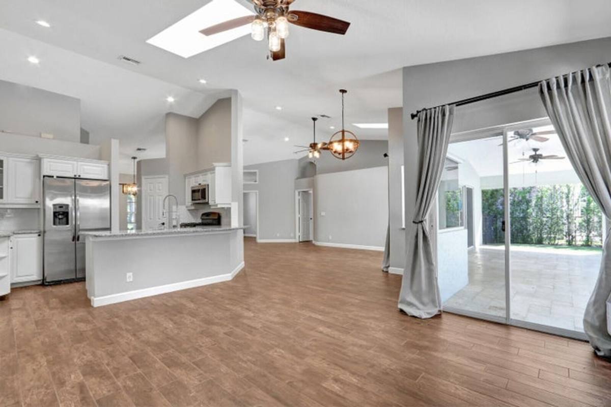 House for rent at 1097 Egret Circle N, Jupiter, FL 33458
