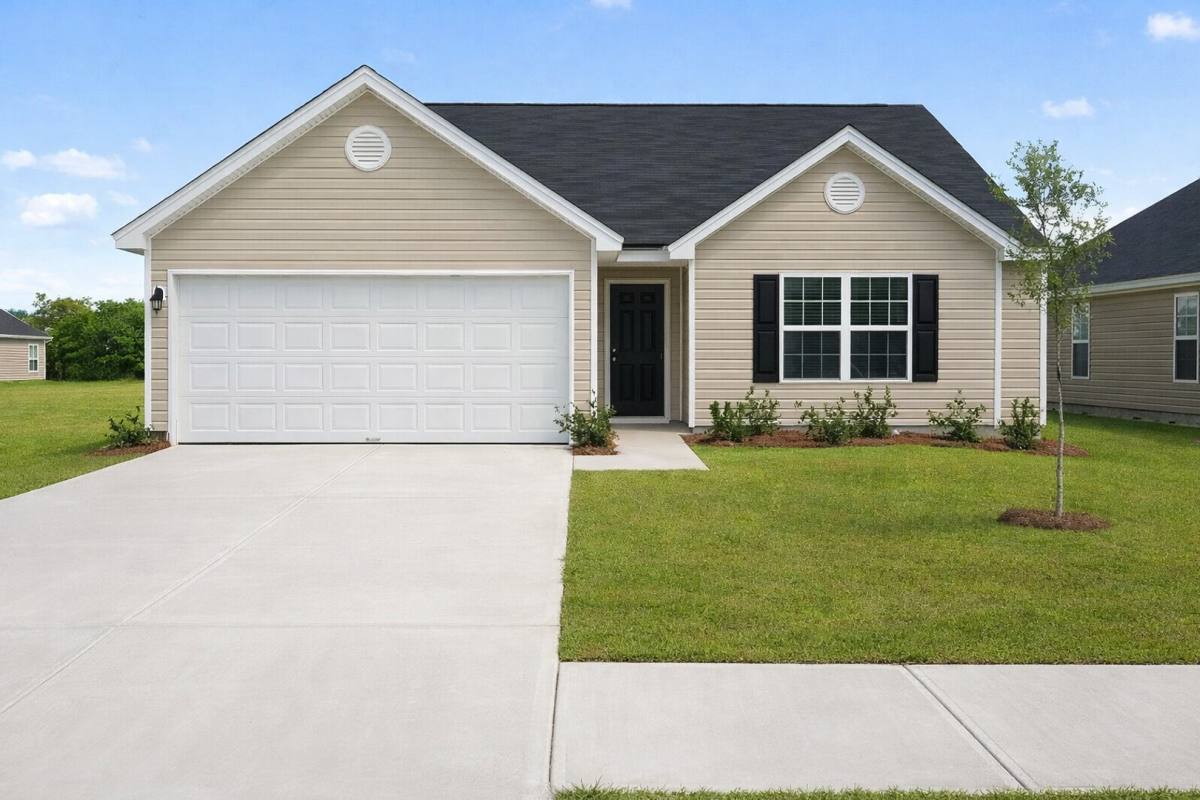 House for rent at 35 Amber Dr, Port Wentworth, GA 31407