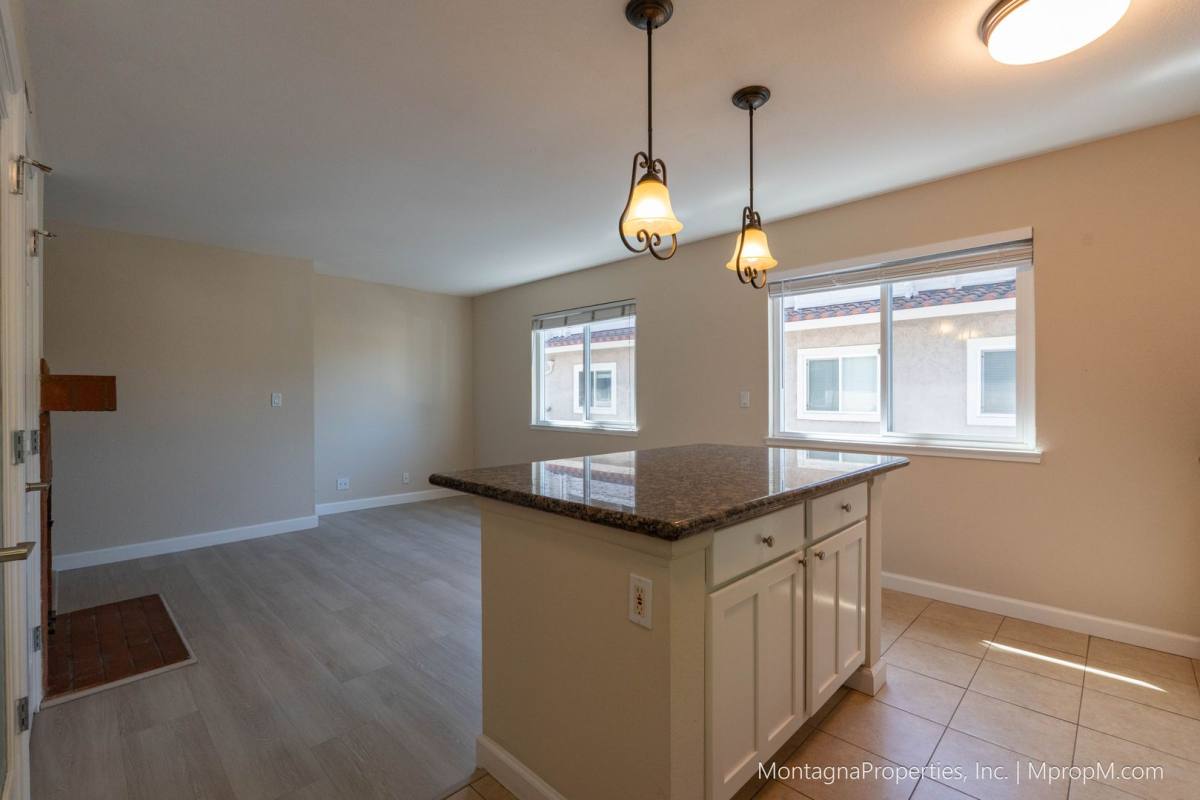 Townhouse for rent at 1461 Main St, Santa Clara, CA 95050
