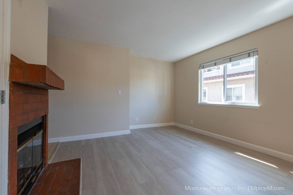 Townhouse for rent at 1461 Main St, Santa Clara, CA 95050