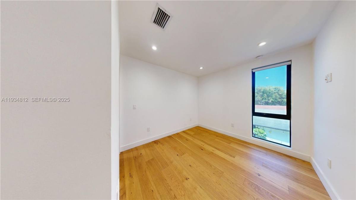 House for rent at 353 NW 50th St, Miami, FL 33127