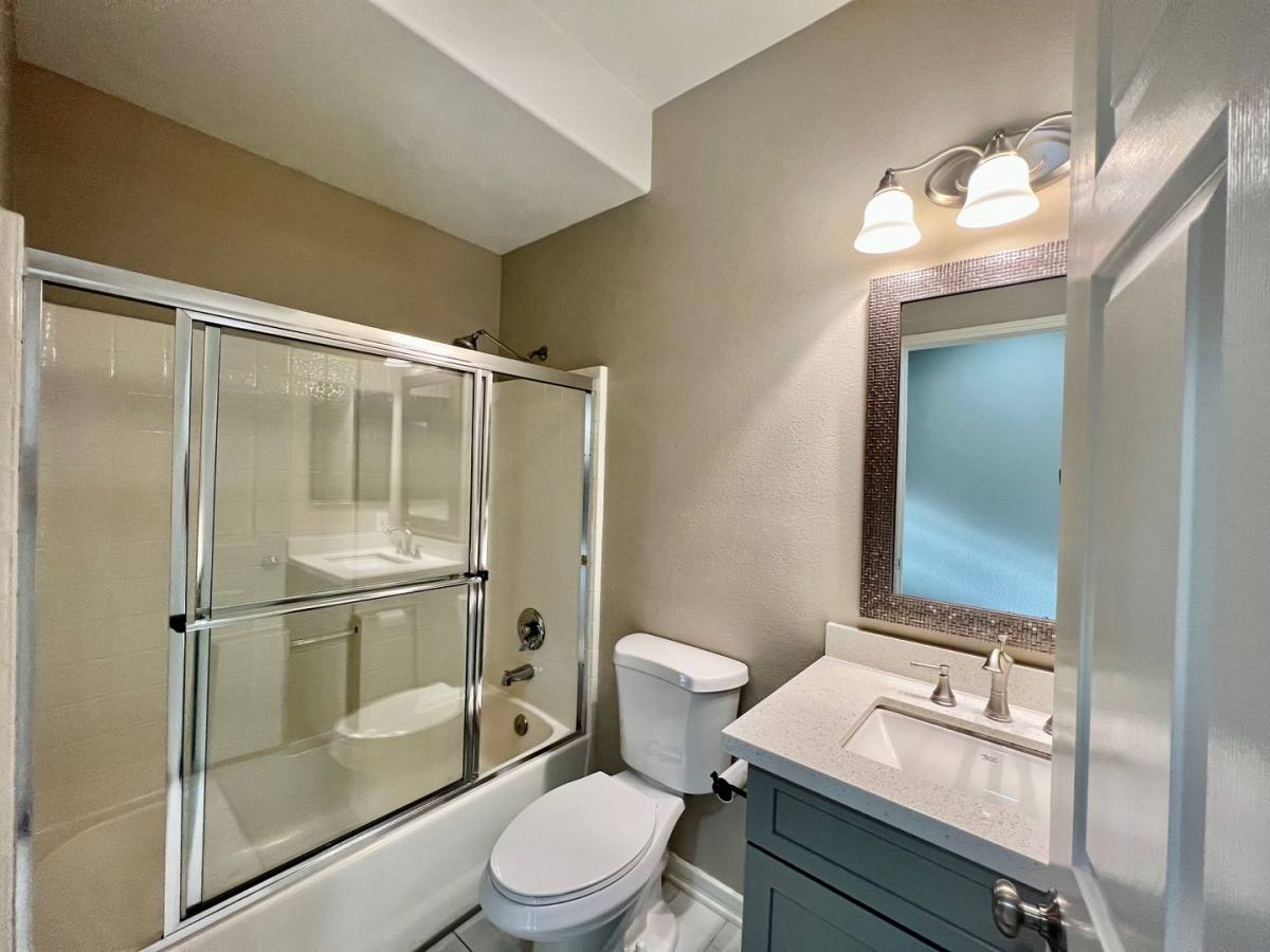Condo for rent at 11985 Tivoli Park Row, San Diego, CA 92128