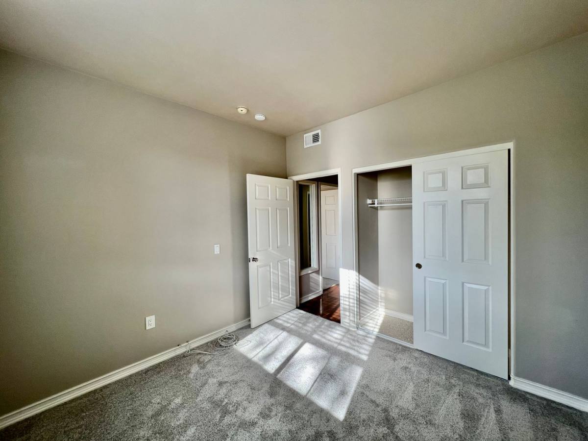 Condo for rent at 11985 Tivoli Park Row, San Diego, CA 92128