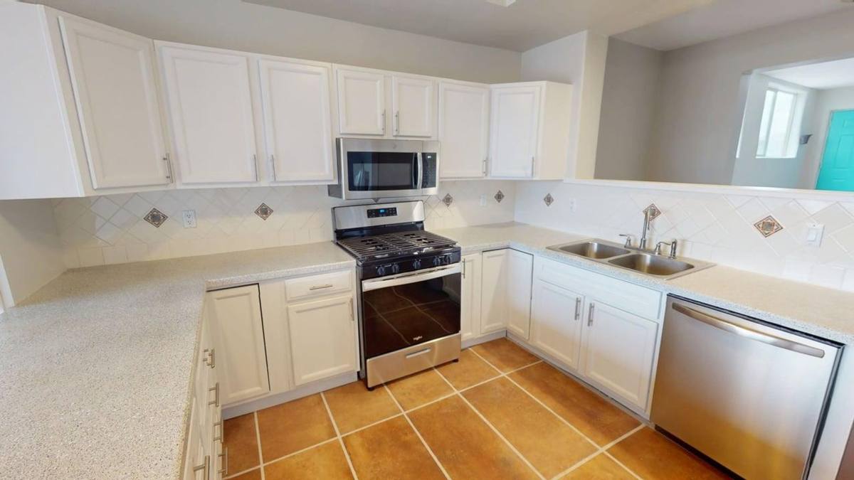 Townhouse for rent at 6548 Tahawash St, Cochiti Lake, NM 87083