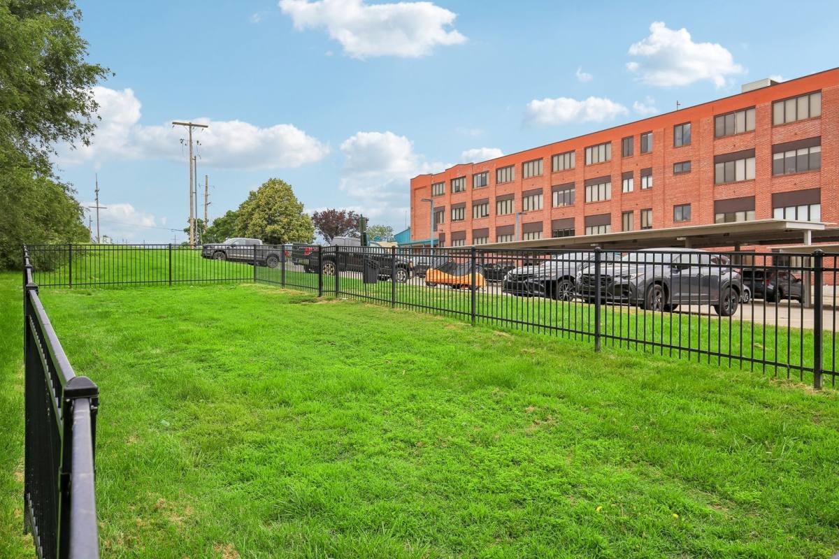 Apartment for rent at 1100 N 2nd St, Leavenworth, KS 66048