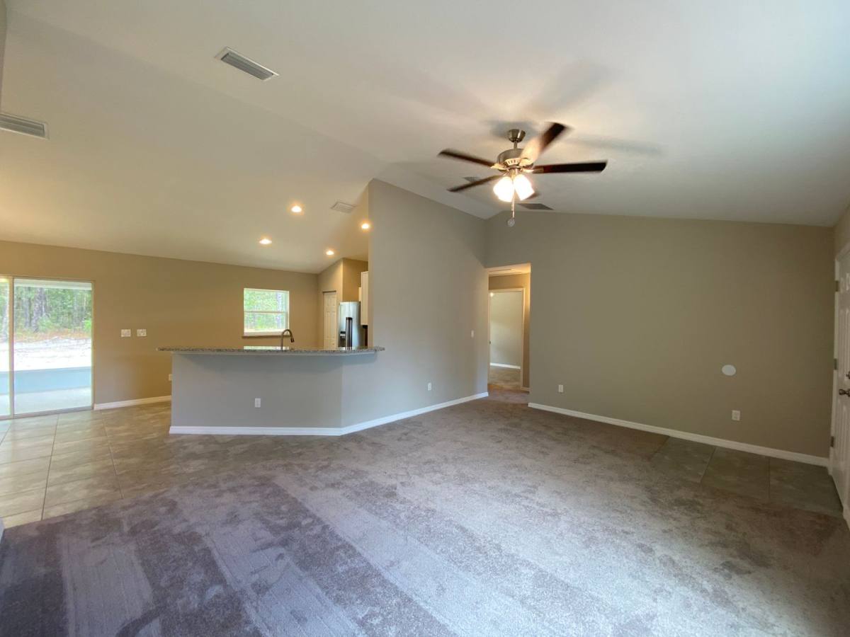 House for rent at 13073 SW 76th Court, Ocala, FL 34473