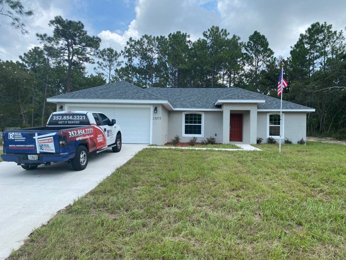 House for rent at 13073 SW 76th Court, Ocala, FL 34473