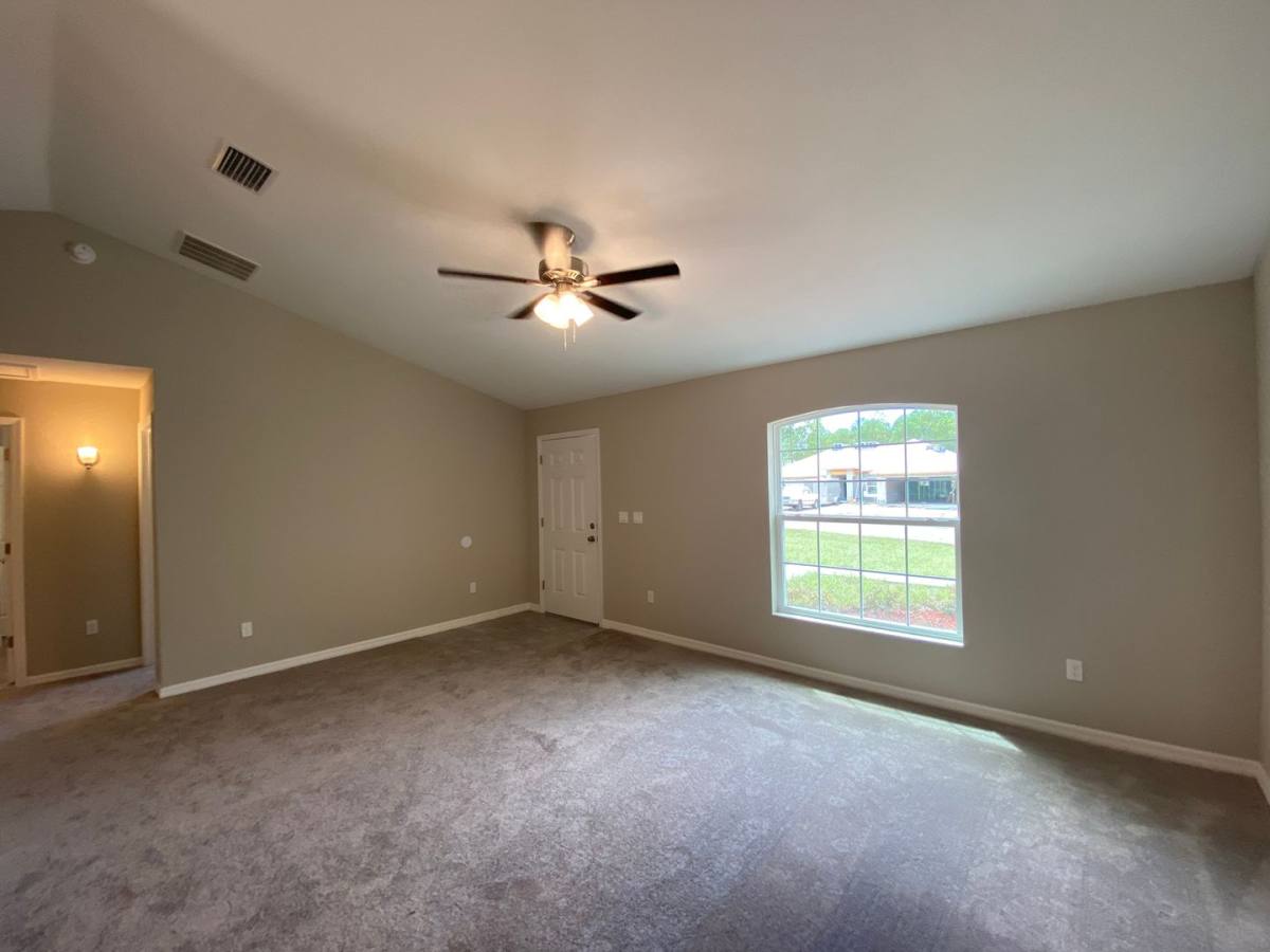 House for rent at 13073 SW 76th Court, Ocala, FL 34473