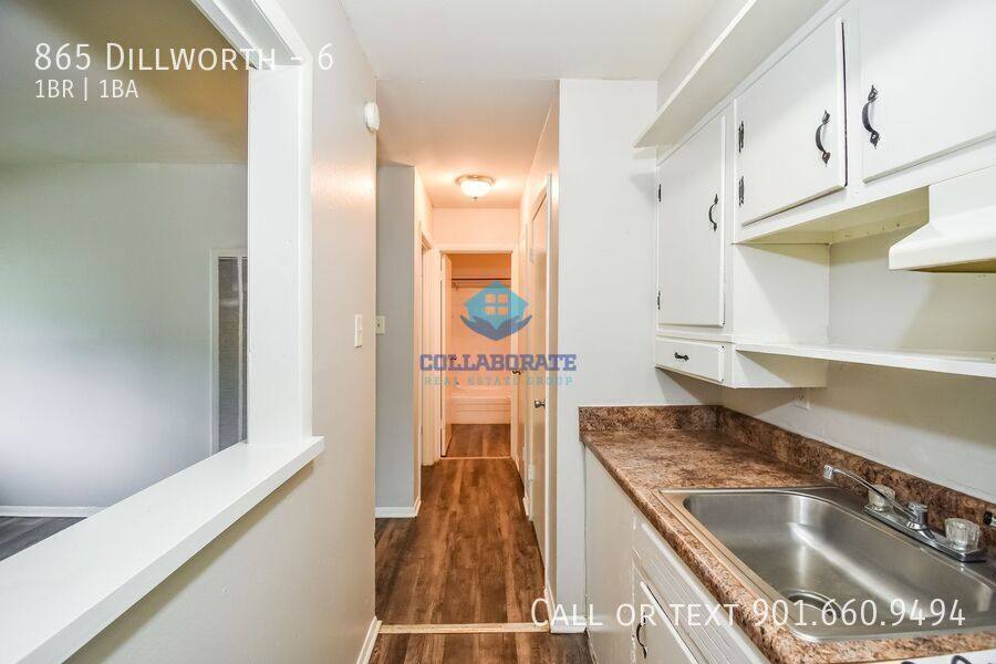 Apartment for rent at 865 Dillworth #6, Memphis, TN 38122