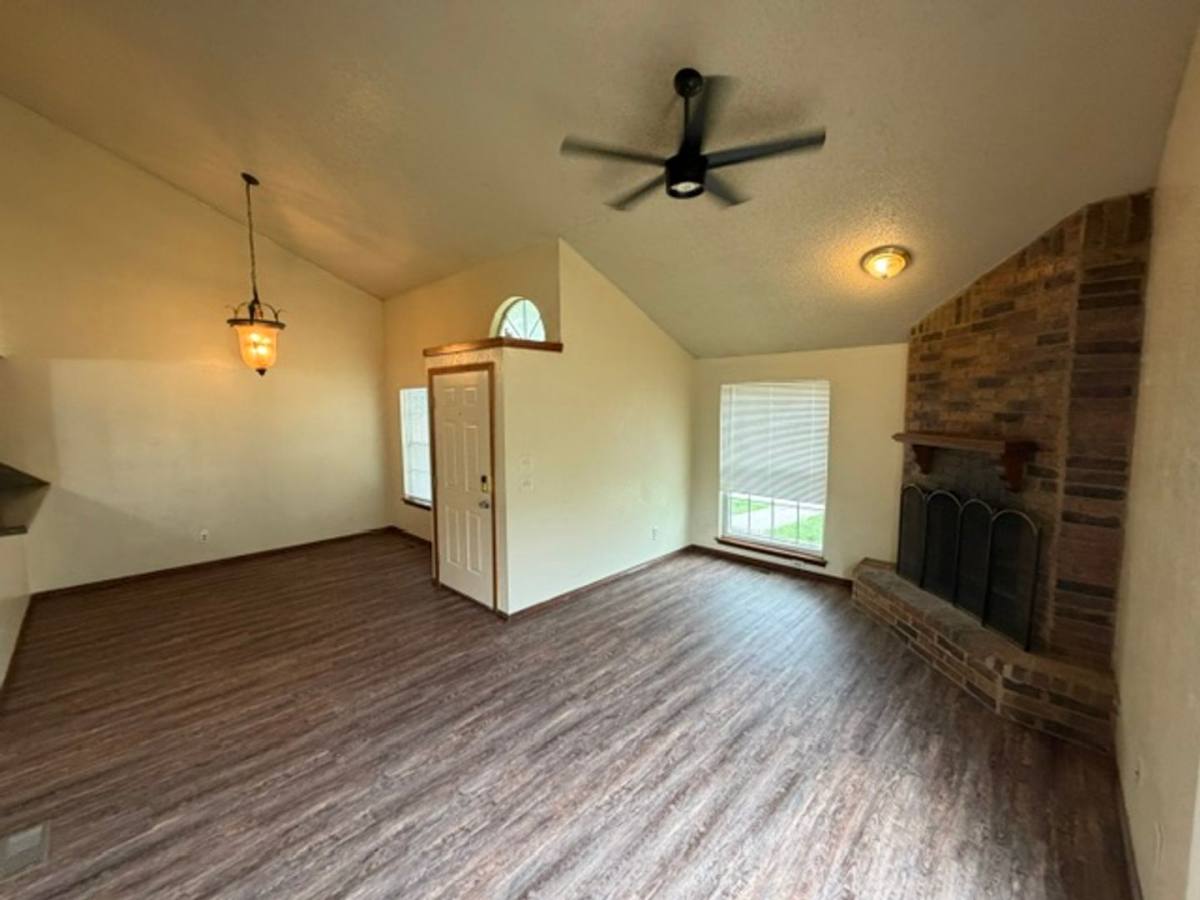 House for rent at 2124 Lonnie Lane, Oklahoma City, OK 73170