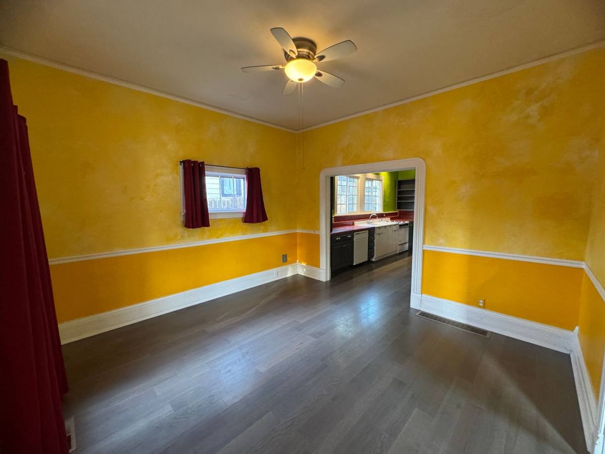 House for rent at 2216 SE 43rd Ave, Portland, OR 97215