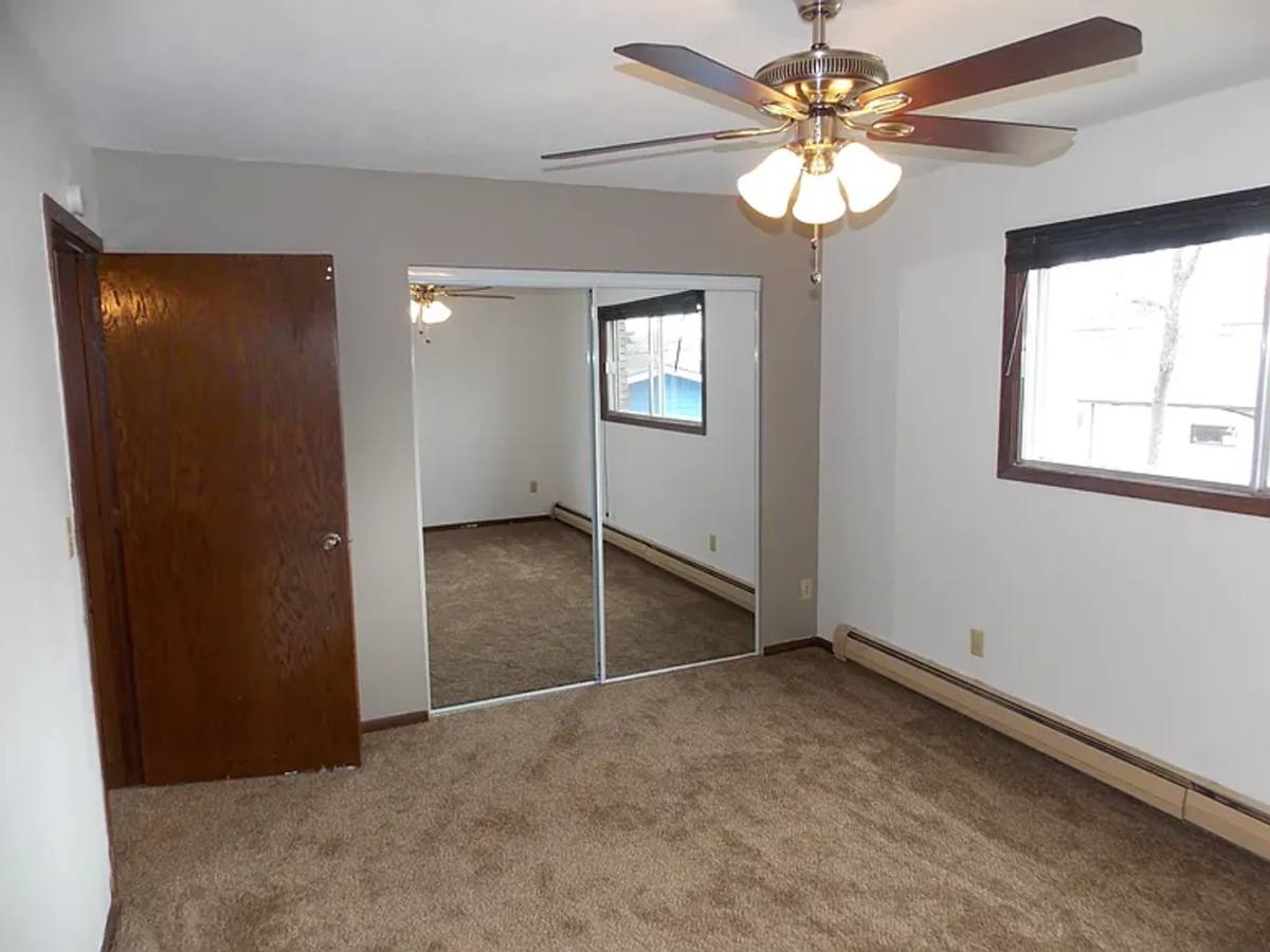 Apartment for rent at 344 33rd Ave N, Saint Cloud, MN 56303