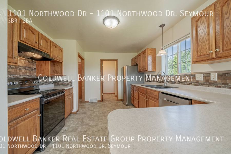 Apartment for rent at 1101 Northwood Dr #S, Seymour, WI 54165
