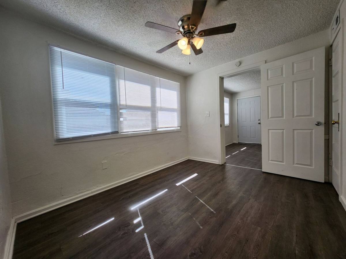 Apartment for rent at 409 W Routt Ave #COTTAGE, Pueblo, CO 81004