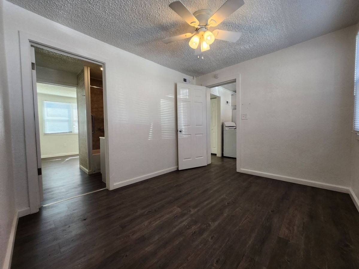 Apartment for rent at 409 W Routt Ave #COTTAGE, Pueblo, CO 81004