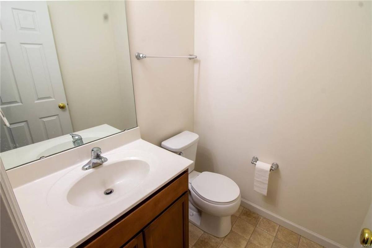 House for rent at 212 Pearl Vista Dr, O Fallon, MO 63366