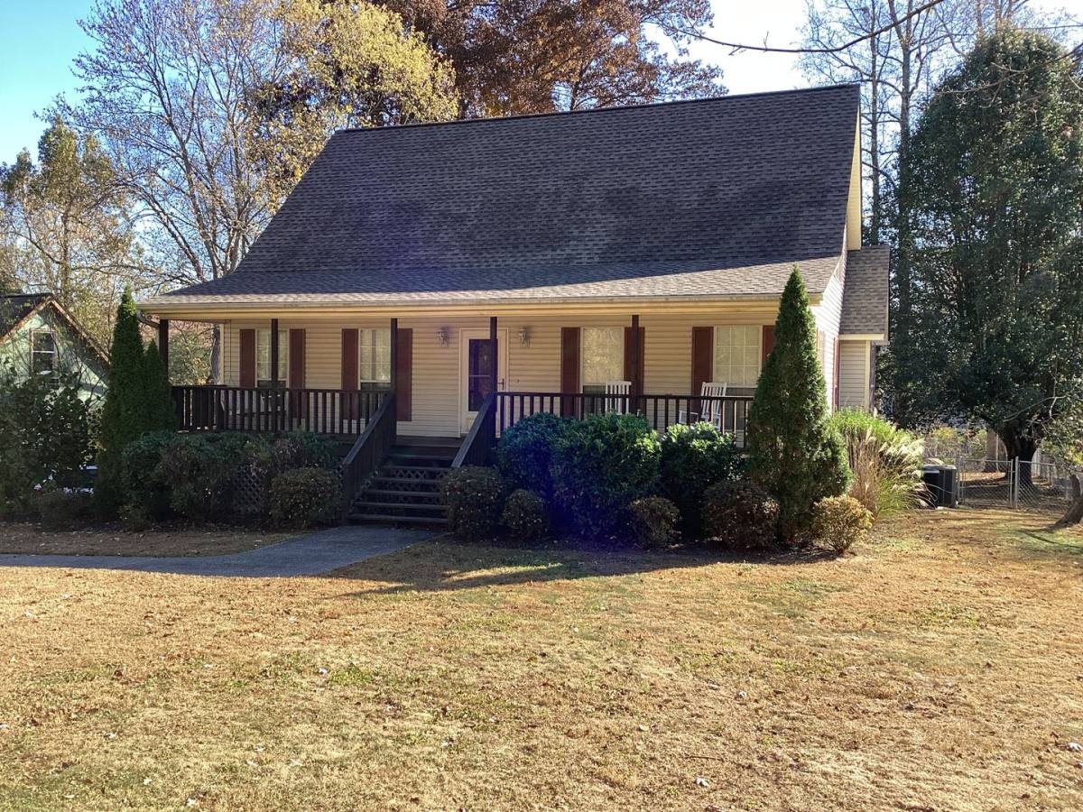 House for rent at 6422 Levi Rd, Hixson, TN 37343