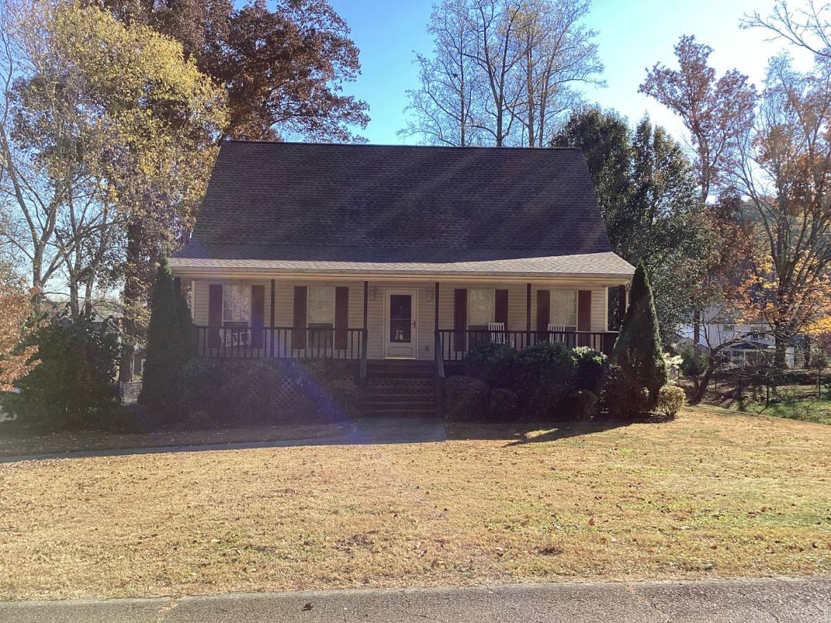 House for rent at 6422 Levi Rd, Hixson, TN 37343